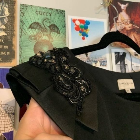 KAREN MILLEN BOAT NECK SILK ACCENT EMBELLISHED SHEATH DRESS KNEE LENGTH BLACK 8 - Picture 5 of 13